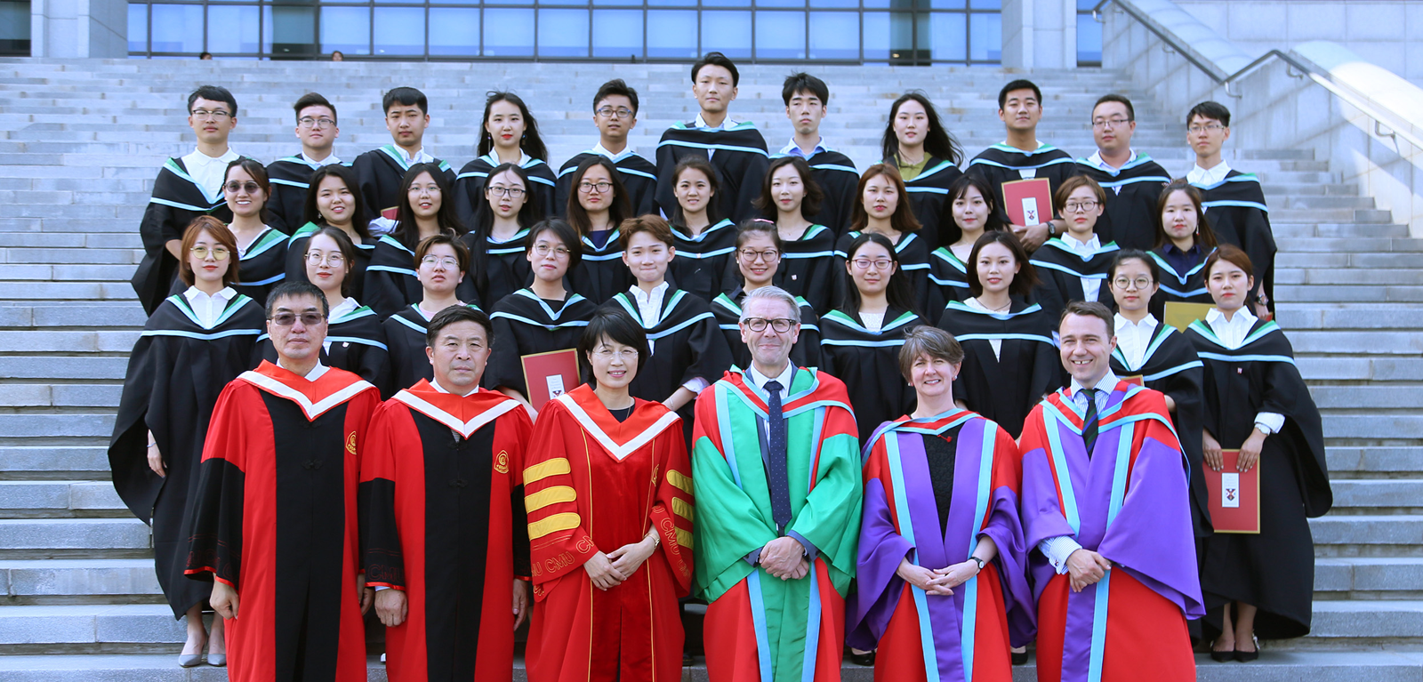 فارغ التحصیلی در کارشناسی ارشد در چین