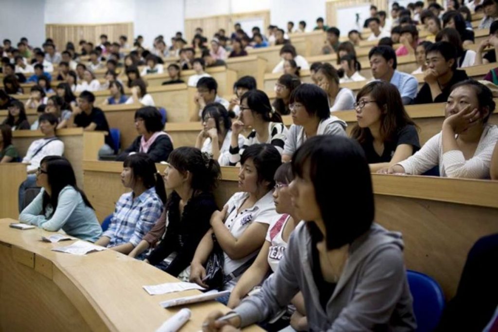 بورس تحصیلی دولت چین برای دانشجویان بین‌المللی در چین