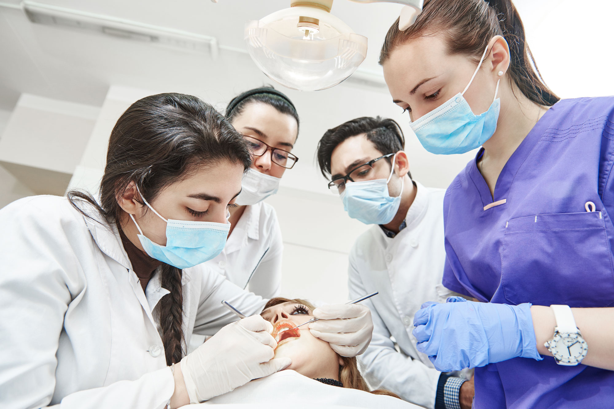 دانشکده دندانپزشکی در چین